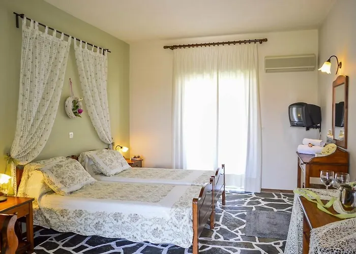 Amaryllis Hotel 4*