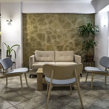 Amaryllis Hotel Каламакион