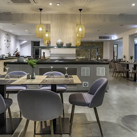 Amaryllis Hotel Каламакион