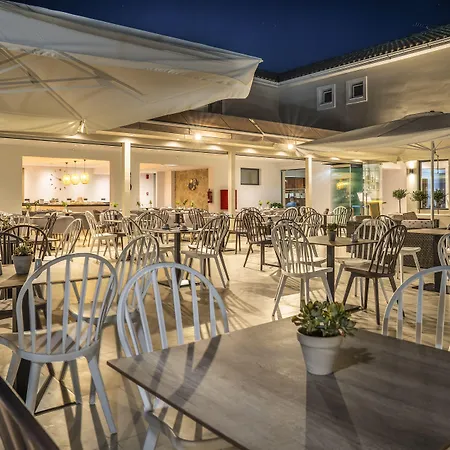 Amaryllis Ξενοδοχείο Καλαμάκι