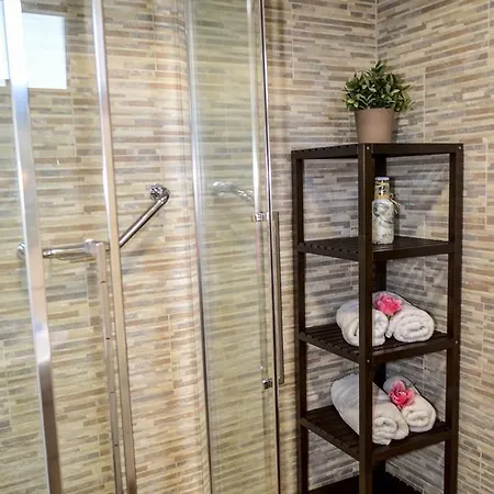 Amaryllis 4* Καλαμάκι