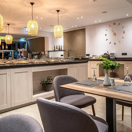 Amaryllis Kalamákion